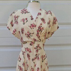 Size 8 Donna Ricco Cross-Front Rose print Retro Dress